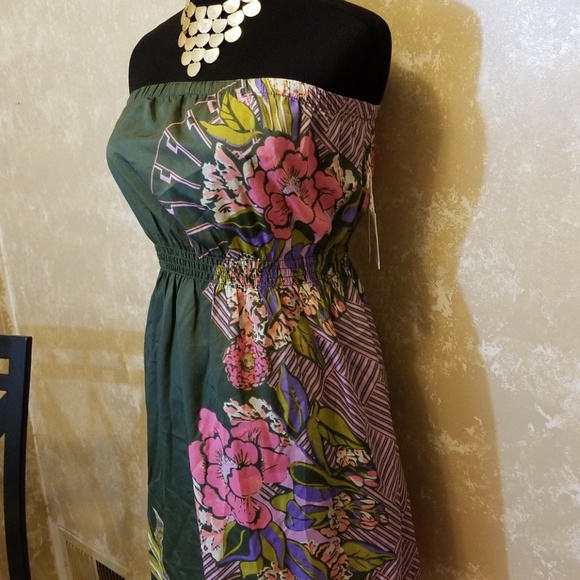 FOREVER 21 HALTER DRESS SIZE M - Picture 3 of 4